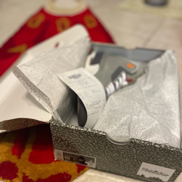 Air Jordan 3 Cool Grey size 10 Brand new with receipt! - Picture 12 of 16